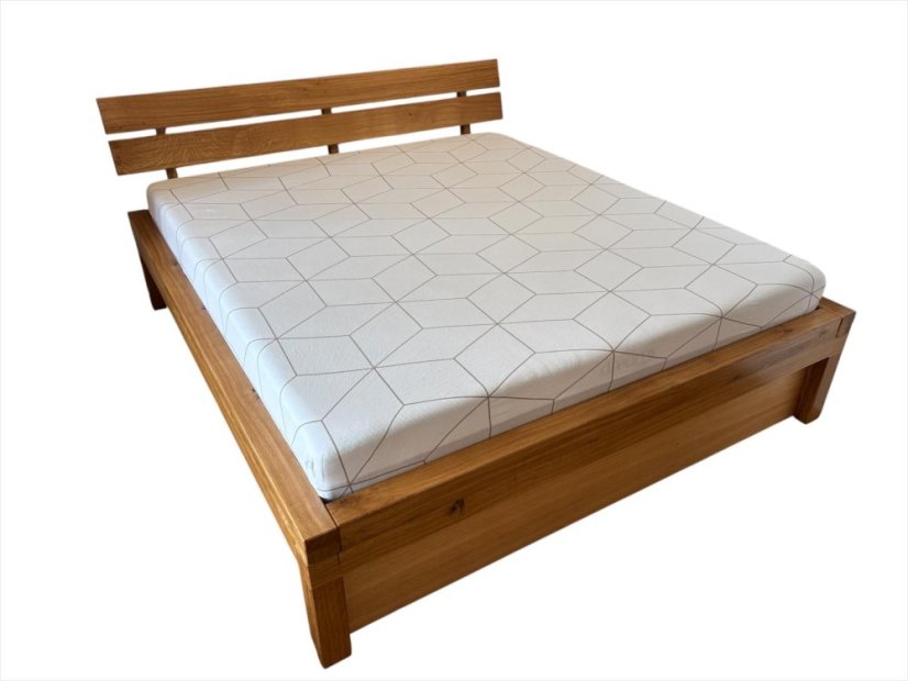 Masivní dubová postel trámové konstrukce - Zásuvka: Se zásuvkou pod konstrukcí postele z obou stran, Rozměry: 200 x 200 cm