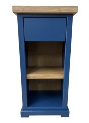 Odkládací stolek Classic Cube se zásuvkou