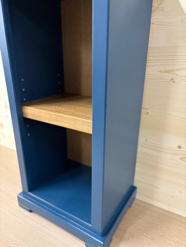 Odkládací stolek Classic Cube bez zásuvky - Odstín: M436 Royal